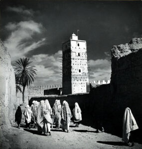 Anonyme. Maroc. Tiznit. L'ancienne mosquée. Fin XIXe siècle. Photographie. Marseille, CCIAMP.