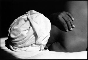 Cantais, Ludovic. Clichy 9. 1998. Photographie. Collection particulière.